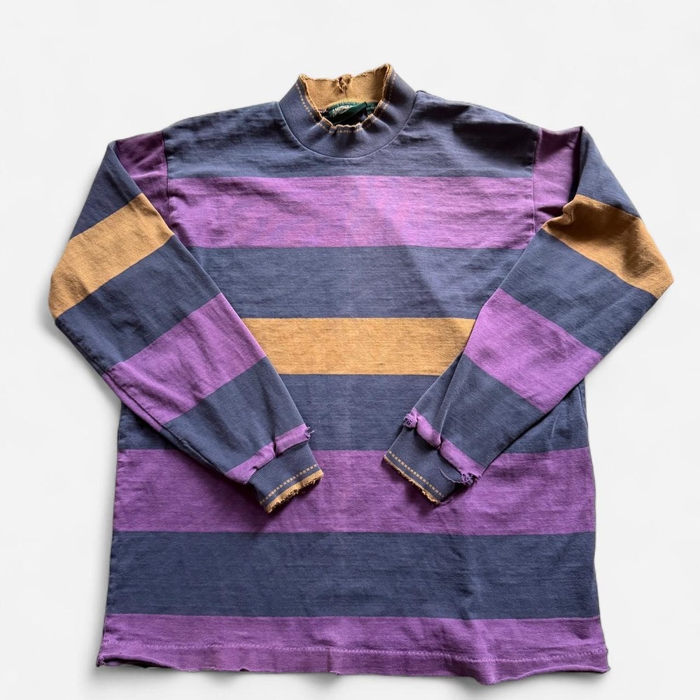 Vintage American Eagle Outfitters purple cotton long sleeve shirt thrashed L